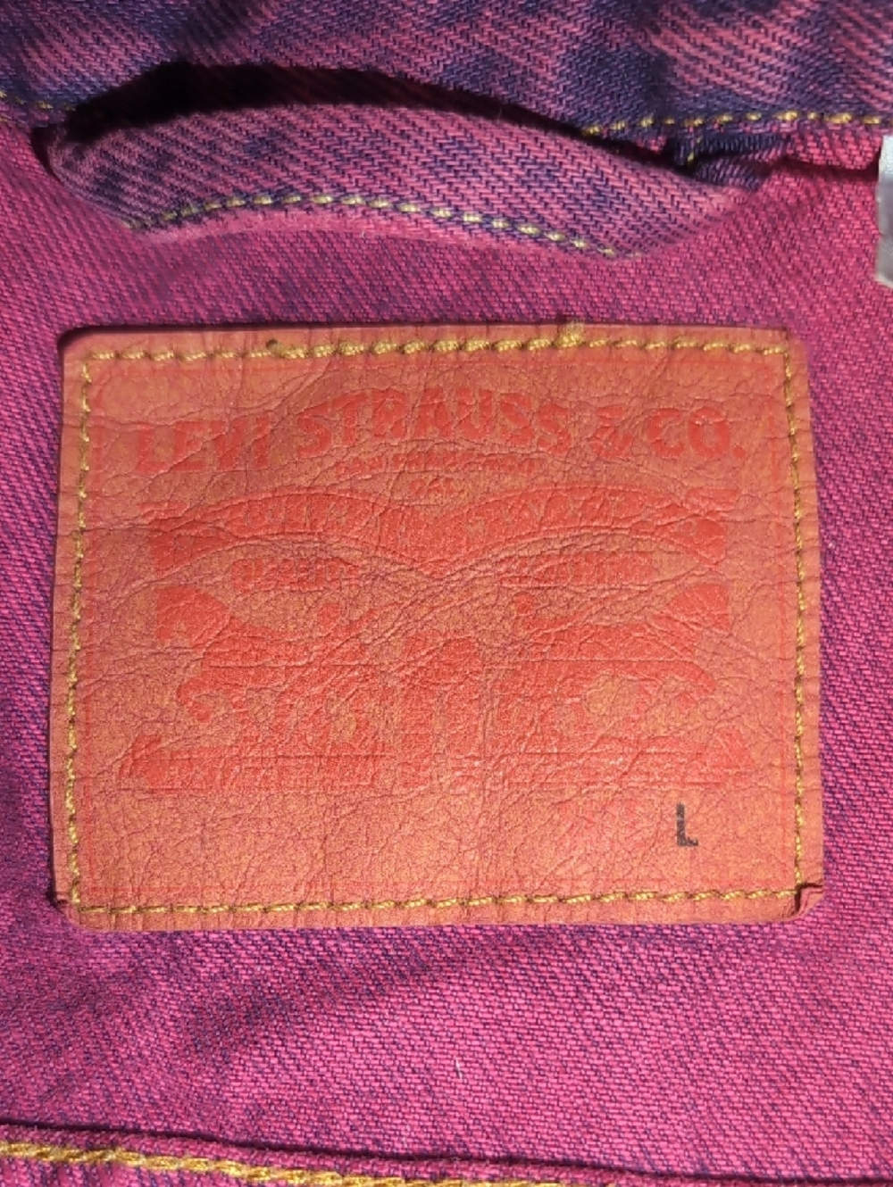 Levi's Men's Wine/Purple Denim Jacket - Casual Button-Up Trucker Style Large - Picture 5 of 5